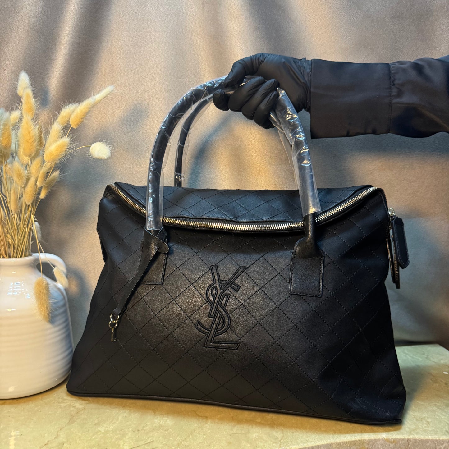 YSL ES GIANT