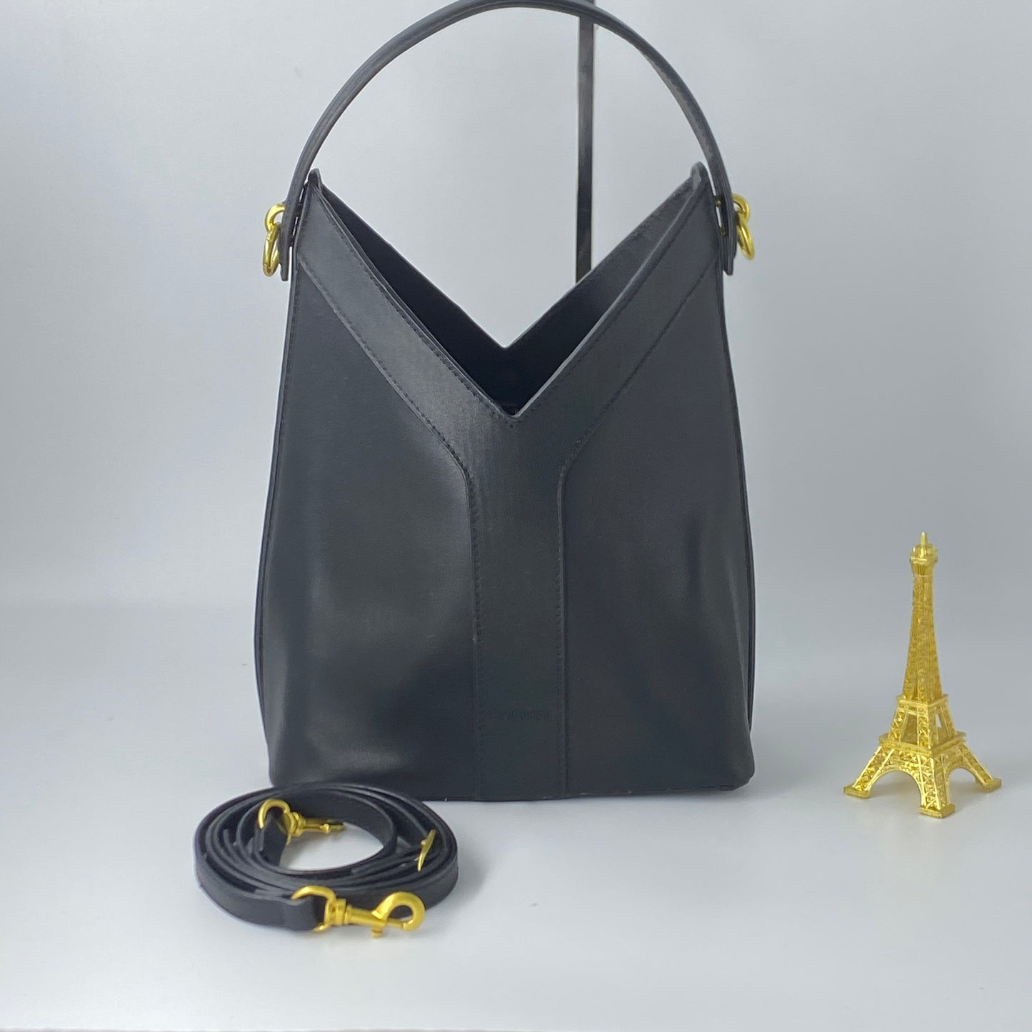 SAINT LAYRENT Y TOP-HANDLE BUCKET