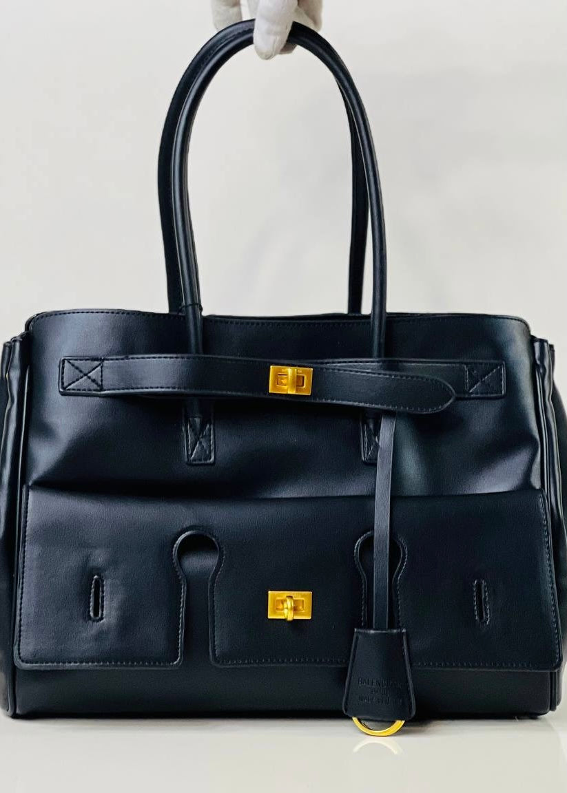 BALENCIAGA