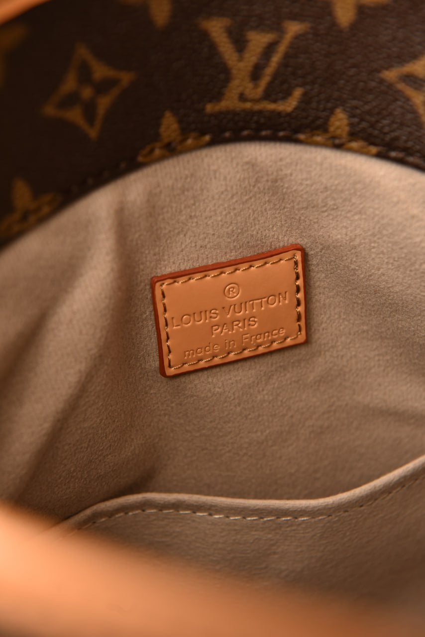 LV ARTSY MM
