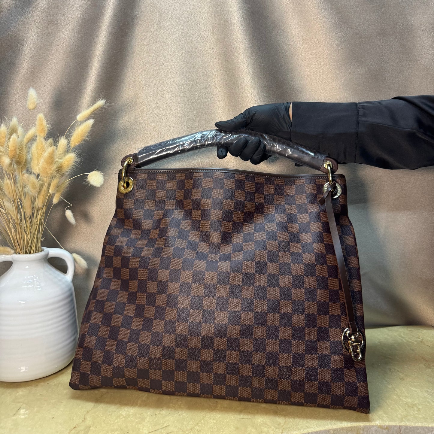 LV ARTSY MM